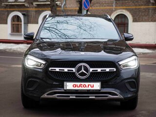 2021 Mercedes-Benz GLA 200 II (H247), чёрный, 2760000 рублей, вид 1