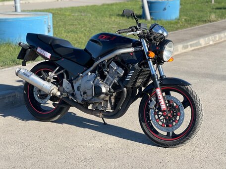 1990 Honda CB-1, чёрный, 220000 рублей, вид 1