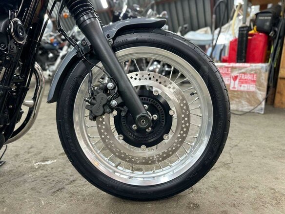 2022 Kawasaki W 800, серый, 850000 рублей - вид 30