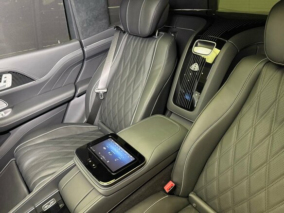 2024 Mercedes-Benz Maybach GLS 600 I, чёрный, 32999000 рублей - вид 19