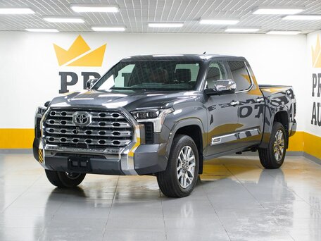 Toyota Tundra III