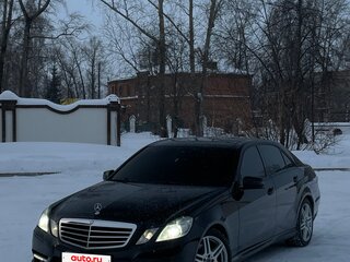 2012 Mercedes-Benz E-Класс 300 IV (W212, S212, C207), чёрный, 2390000 рублей, вид 3