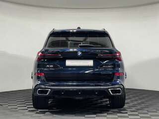 2025 BMW X5 Long 30Li IV (G05/G18) Рестайлинг, синий, 9114930 рублей, вид 4