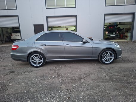 2009 Mercedes-Benz E-Класс 250 5G-Tronic IV (W212, S212, C207), серый, 1900000 рублей, вид 5