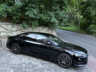 2020 Audi A8 Long 55 TFSI IV (D5), чёрный, 6990000 рублей, вид 4