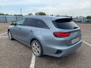 2021 Kia Ceed III Рестайлинг, серый, 1770000 рублей, вид 3
