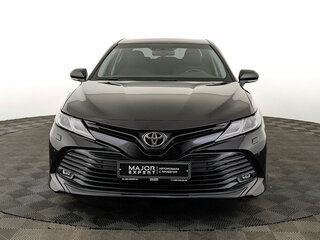 2019 Toyota Camry VIII (XV70), чёрный, 2600000 рублей, вид 2