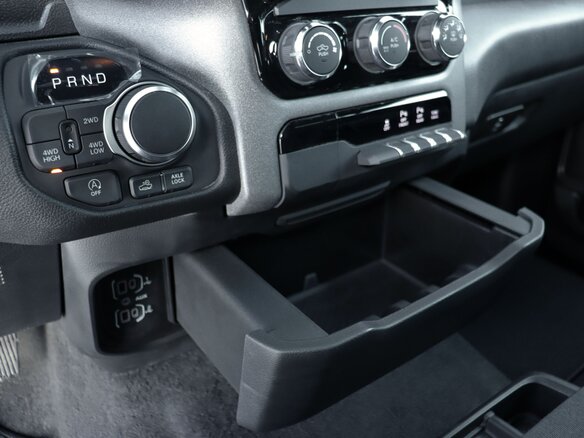 2026 Ram 1500 Crew Cab V Рестайлинг, чёрный, 9460000 рублей - вид 21
