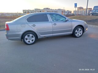 2012 Skoda Octavia II (A5) Рестайлинг, серебристый, 800000 рублей, вид 3