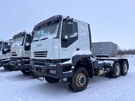 2009 Iveco Trakker, белый, 2580000 рублей, вид 2