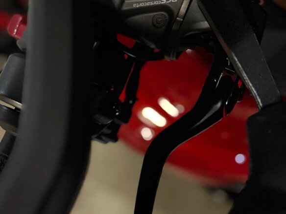 2025 Ducati Multistrada V4, красный, 3180000 рублей - вид 12