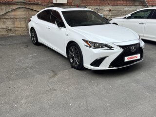 2019 Lexus ES 350 VII, белый, 4400000 рублей, вид 1