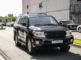 2013 Toyota Land Cruiser 200 Series Рестайлинг 1, чёрный, 2924000 рублей, вид 5