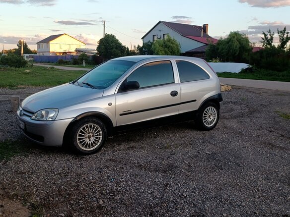 2001 Opel Corsa C, серебристый, 250000 рублей - вид 9