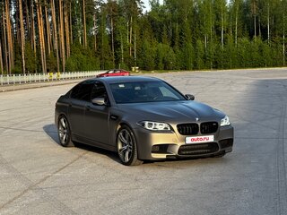 2013 BMW M5 V (F10) Рестайлинг, серый, 3490000 рублей, вид 4