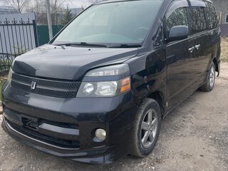 2005 Toyota Voxy I (R60), чёрный, 260000 рублей, вид 1