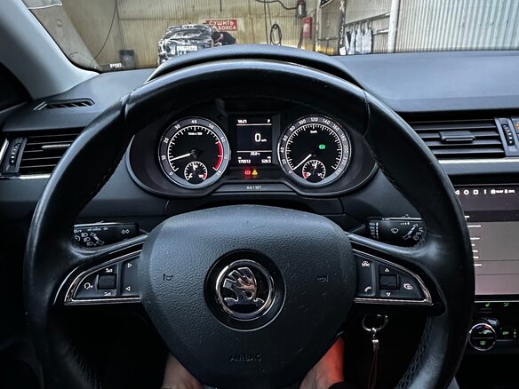 2017 Skoda Octavia III (A7), чёрный, 1550000 рублей - вид 7