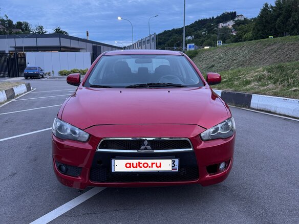 2007 Mitsubishi Lancer X, красный, 635000 рублей - вид 3