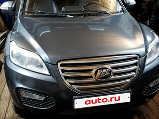 2014 Lifan X60 I, серебристый, 450000 рублей, вид 2