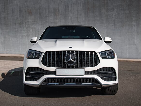 2020 Mercedes-Benz GLE Coupe 400 d II (C167), белый, 8200000 рублей - вид 4