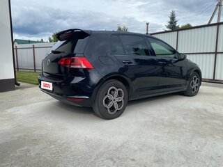2013 Volkswagen Golf VII, чёрный, 1090000 рублей, вид 3