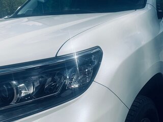 2019 Toyota Land Cruiser Prado 150 Series Рестайлинг 2, белый, 5700000 рублей, вид 3