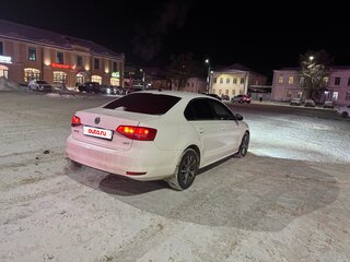 2015 Volkswagen Jetta VI Рестайлинг, белый, 840000 рублей, вид 5