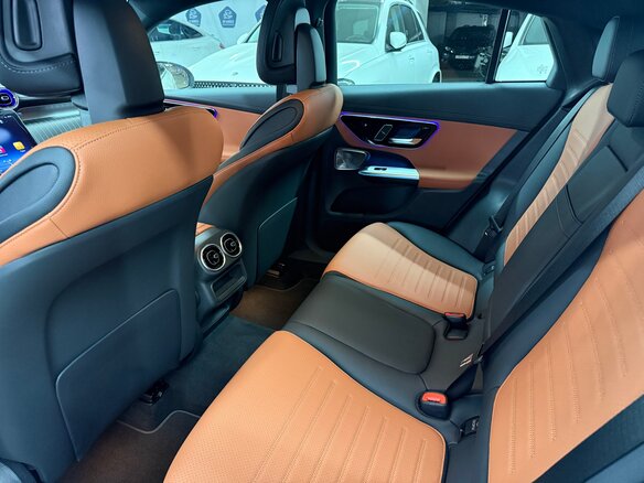 2026 Mercedes-Benz GLC Coupe 300 II (C254), белый, 10999900 рублей - вид 19