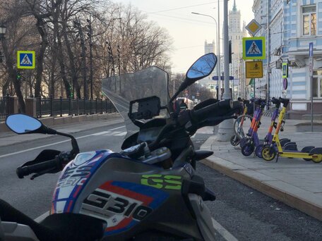 2020 BMW G 310 GS, синий, 390000 рублей, вид 5