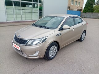 2013 Kia Rio 5-speed III, бежевый, 580000 рублей, вид 5