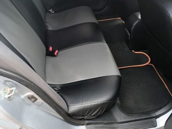 2005 Mitsubishi Lancer IX Рестайлинг, серебристый, 400000 рублей - вид 4