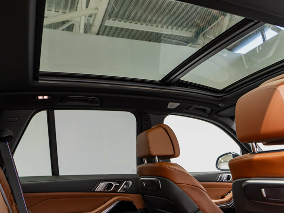 2025 BMW X5 40i IV (G05/G18) Рестайлинг, серый - вид 25
