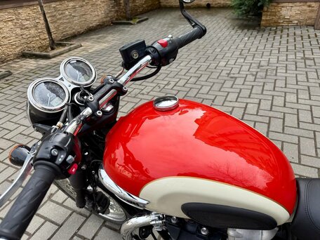 2017 Triumph Bonneville, чёрный, 888000 рублей, вид 4