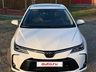 2020 Toyota Corolla XII (E210), белый, 2000000 рублей, вид 1