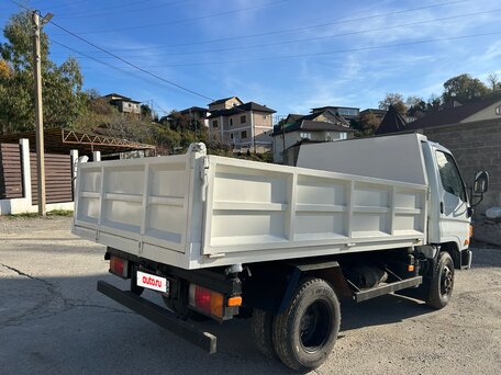 2012 Hyundai HD65, белый, 2500000 рублей, вид 4