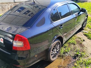 2011 Skoda Octavia II (A5) Рестайлинг, чёрный, 680000 рублей, вид 4