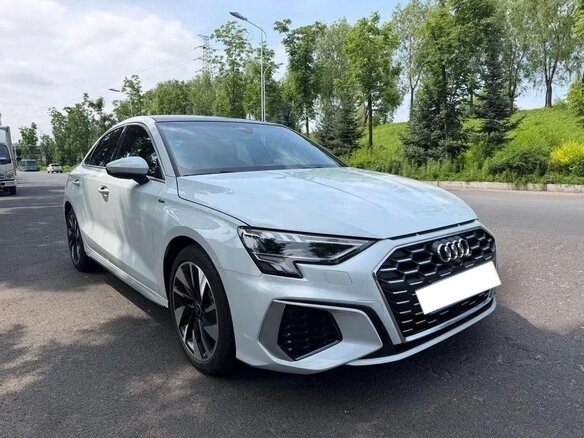 2023 Audi A3 35 TFSI Long IV (8Y), белый, 2100000 рублей