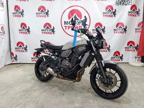 2018 Yamaha XSR700, серебристый, 640000 рублей