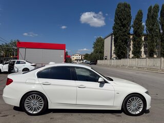 2013 BMW 3 серии 320i VI (F3x), белый, 1350000 рублей, вид 2
