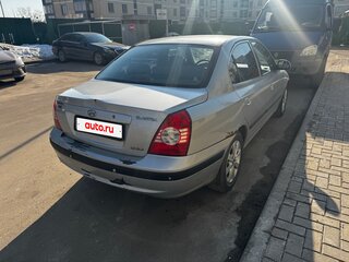 2005 Hyundai Elantra III (XD2) Рестайлинг, серебристый, 310000 рублей, вид 3