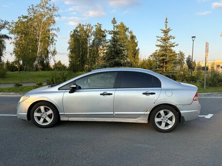 2006 Honda Civic VIII, серебристый, 390000 рублей, вид 5