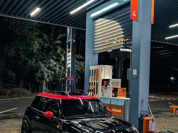 2010 Mini Hatch Cooper II (R56) Рестайлинг, чёрный, 950000 рублей - вид 8