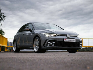 2022 Volkswagen Golf VIII, серый, 2499000 рублей, вид 3