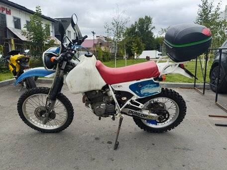 1989 Honda XLR, белый, 200000 рублей, вид 5