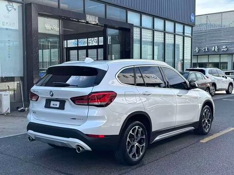 2022 BMW X1 Long 20Li sDrive II (F48) Рестайлинг, белый, 2005000 рублей, вид 4