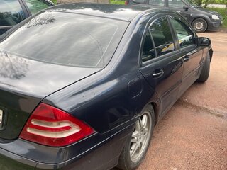 2000 Mercedes-Benz C-Класс 200 II (W203), синий, 390000 рублей, вид 5