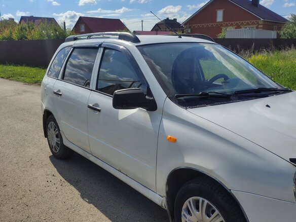 2011 Lada (ВАЗ) Kalina I, белый, 160000 рублей - вид 3