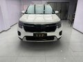 2023 Kia Seltos I Рестайлинг, белый - вид 2