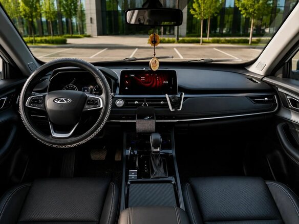 2023 Chery Tiggo 4 Pro I, серый - вид 3