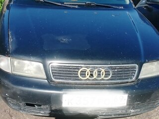 1997 Audi A4 I (B5), чёрный, 130000 рублей, вид 2